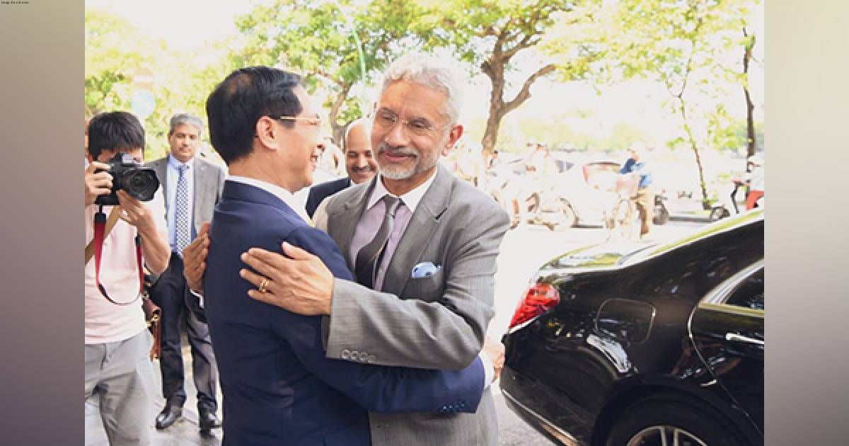 EAM Jaishankar arrives in Vietnam for official visit, to co-chair 18th Joint Commission meet